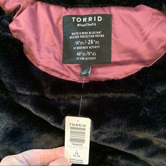 Torrid coat  - Picture 10 of 11